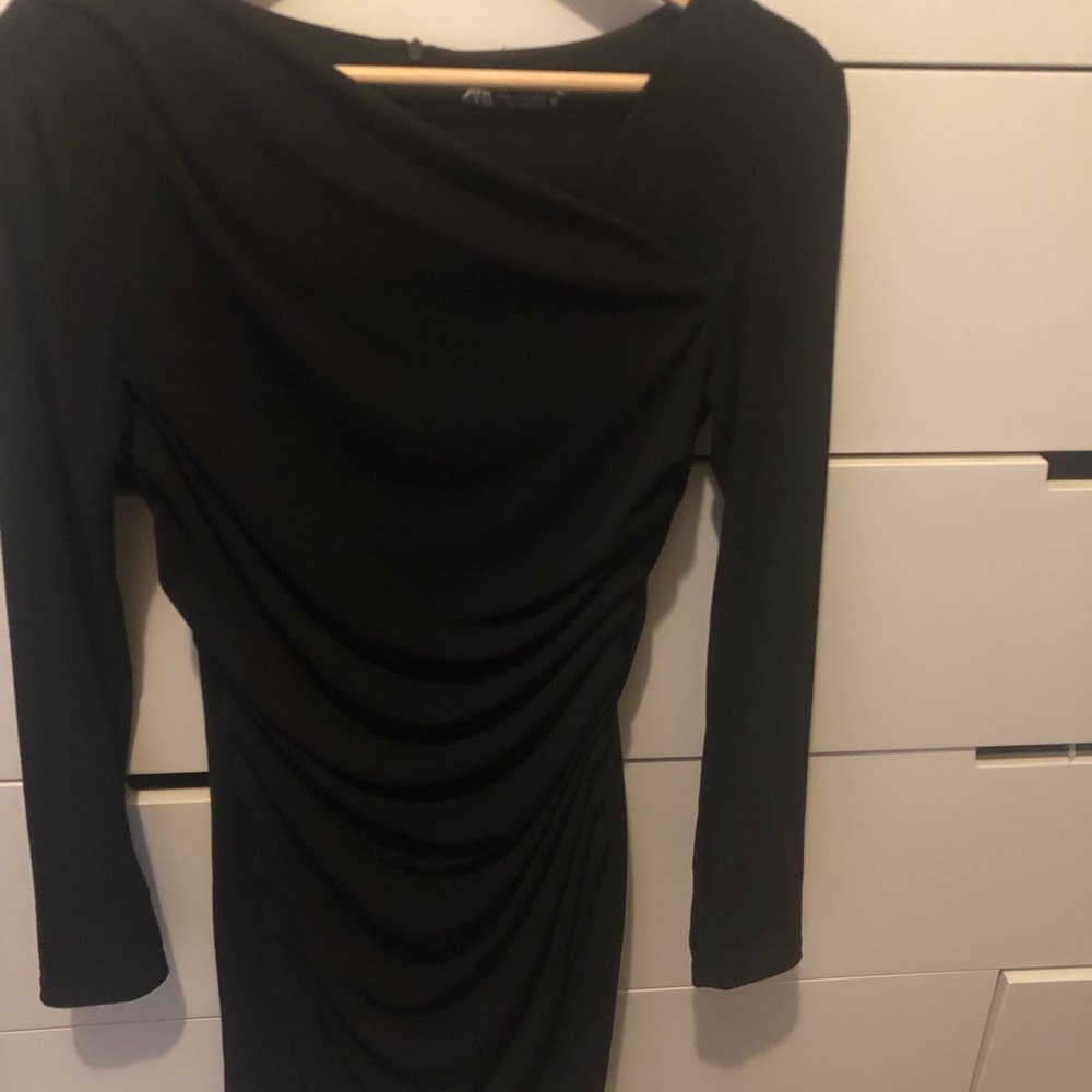little black Zara dress